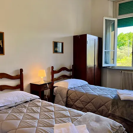 Hostel Casa Lux Mundi