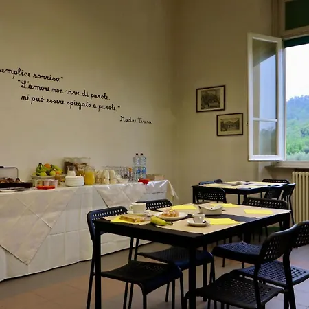 Casa Lux Mundi Hostel